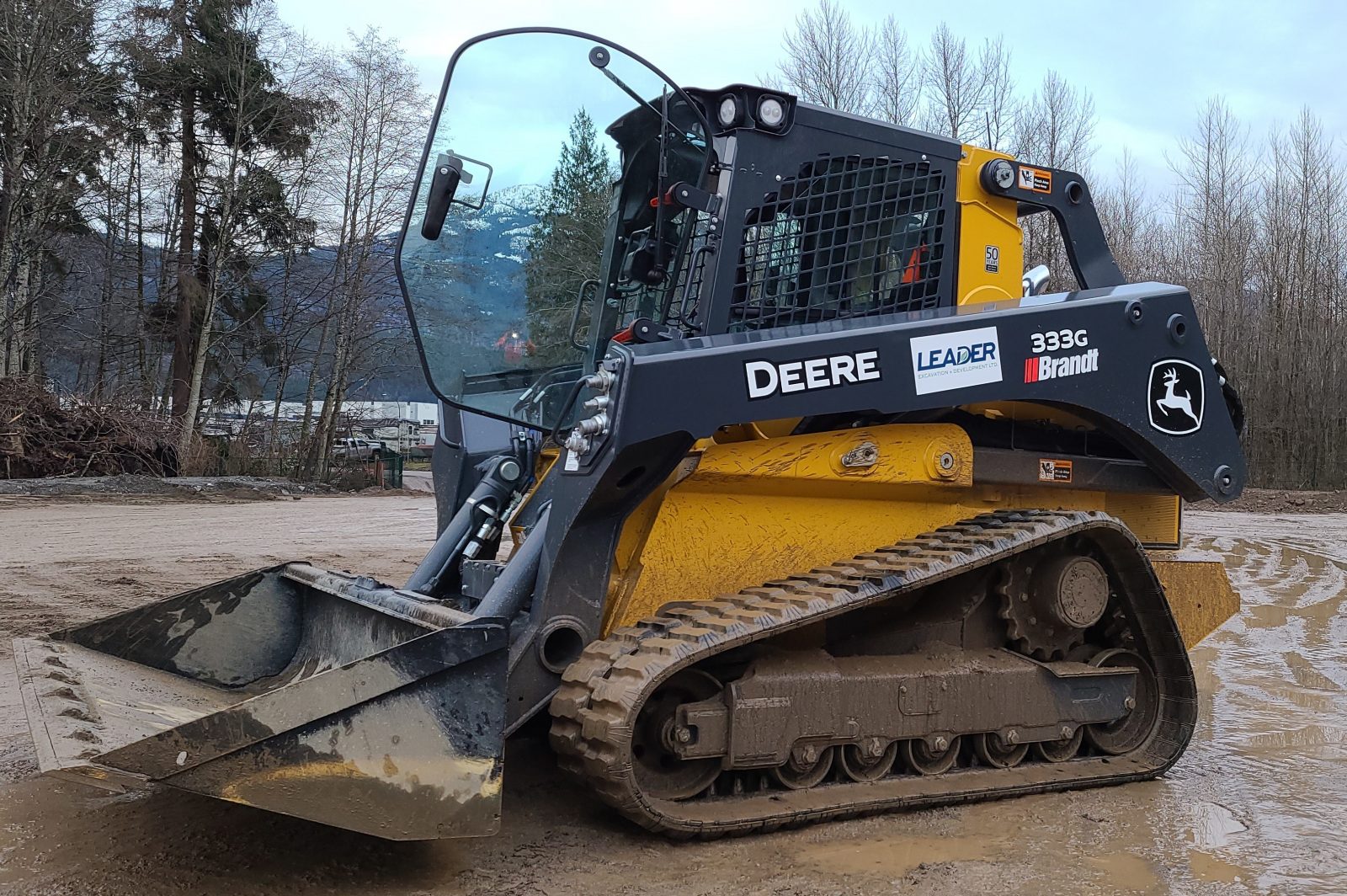 Deere 333 F Large Frame Track Loader